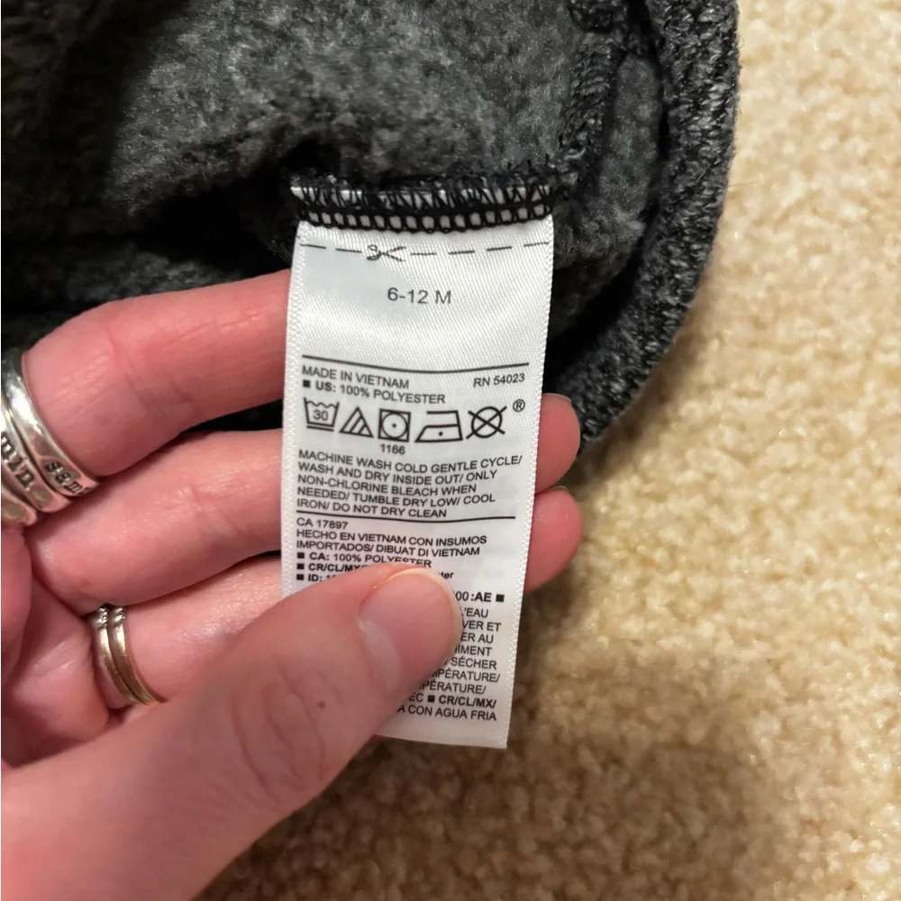 Old Navy Charcoal Cardigan Size 6-12 Months